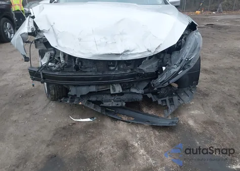 2018 Nissan Sentra S z USA, uszkodzony, nr VIN 3N1AB7AP0JY253414